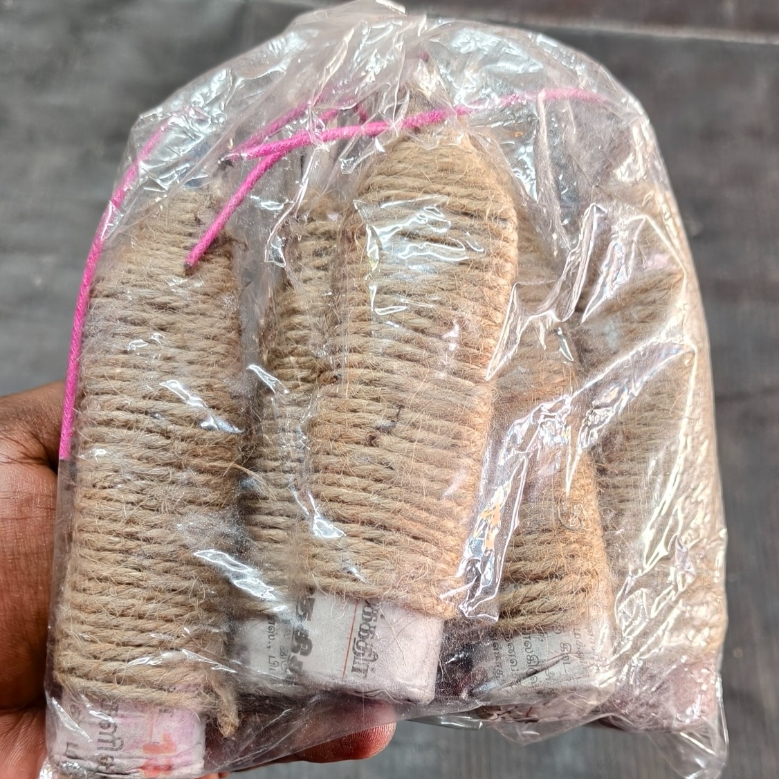 Thooranam Vedi Nattuvedi